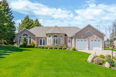 9534 Wellington 124 Road, Erin, On N0b 1t0