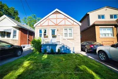 Detached in Hamilton