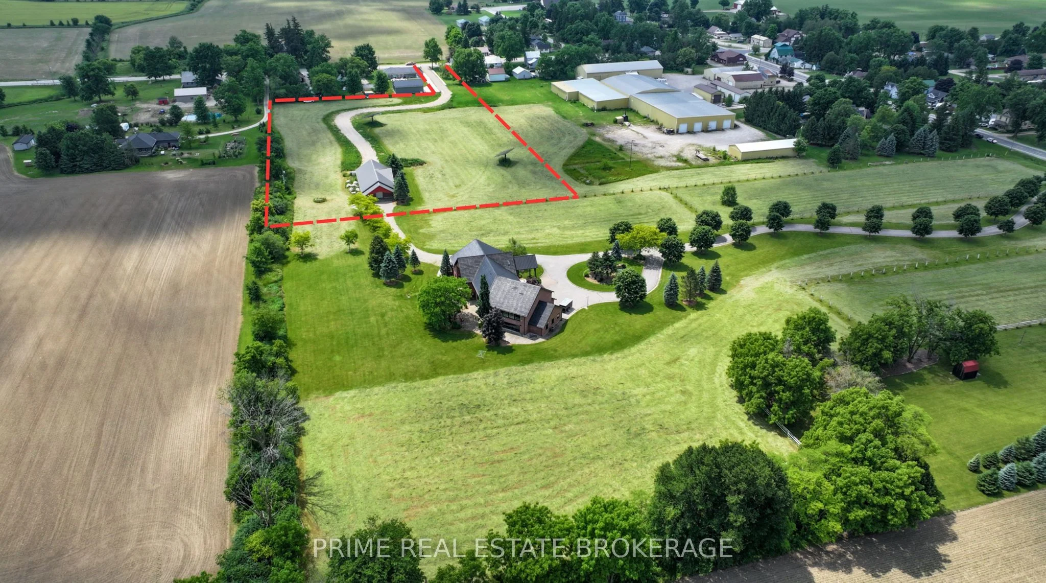 75836c London Road, Huron East, On N0m 1j0