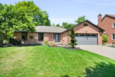 Detached in London South
