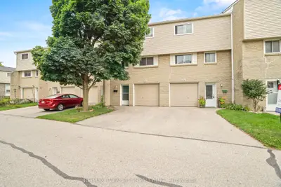 271 Stanley Street D, Brantford, On N3s 7k2