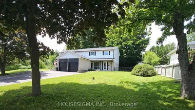 340 Cavan Street N, Port Hope, On L1a 3c5