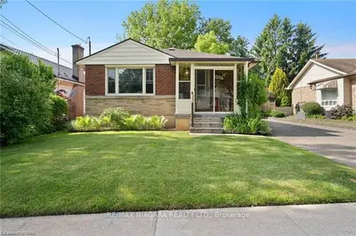 6558 Dunn Street, Niagara Falls, On L2g 2r1