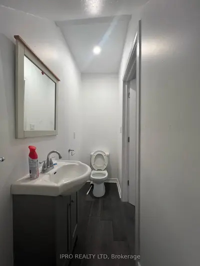 Duplex in Niagara Falls