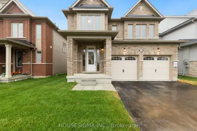 24 Hennessey Crescent, Kawartha Lakes, On K9v 0p2