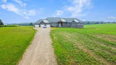 Detached in East Garafraxa