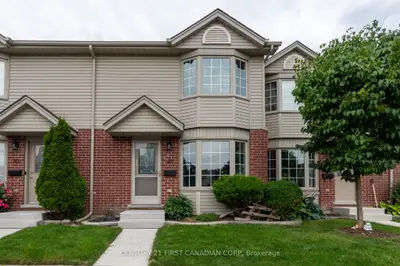 151 Martinet Avenue N 49, London East, On N5v 4t4