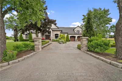 Detached in Niagara-on-the-Lake