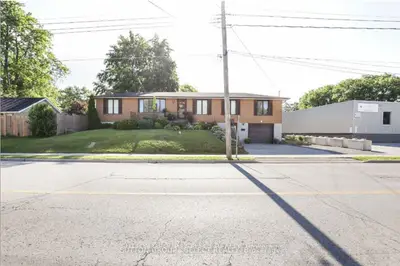 159 Victoria Street, Strathroy-caradoc, On N7g 3b3