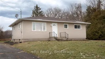 11205 Highway 33, Greater Napanee, On, K0h 1g0