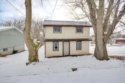 414 DUNDAS Street, Deseronto, ON K0K 1X0