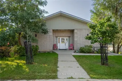 300 Main Street, Deseronto, On K0k 1x0