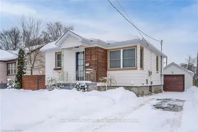 155 Kingscourt Avenue, Kingston, ON K7K 4P5