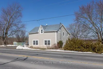 1591 County Rd 1, Greater Napanee, On, K7r 3l1
