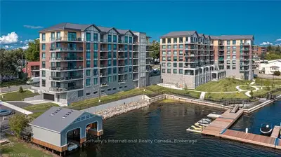 129b South Street, Gananoque, On K7g 1a1