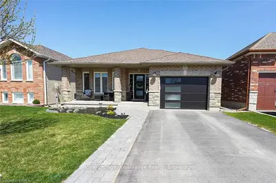 1110 Crossfield Street, Kingston, On K7p 0g6