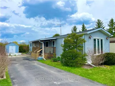 3 Maple Street, Greater Napanee, On K7r 3l1