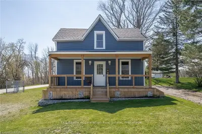 44 Finlay Street, Stone Mills, On K7r 4b7