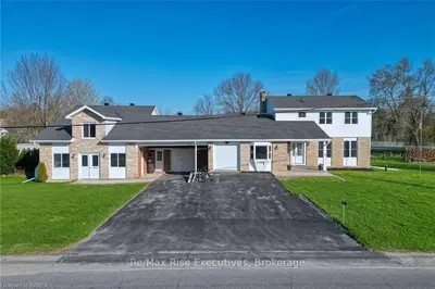 101 MAIN Street, Leeds and the Thousand Islands, ON K0H 2N0
