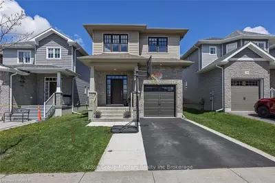 133 Pauline Tom Avenue, Kingston, On K7k 0g1