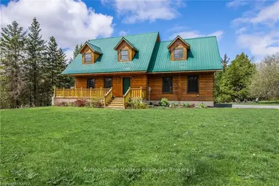 987 Moscow Road, Stone Mills, On K0k 3n0