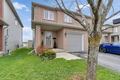 46 Beverly Street, Greater Napanee, On K7r 3x6