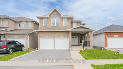 1414 Crossfield Avenue, Kingston, On K7p 0c5
