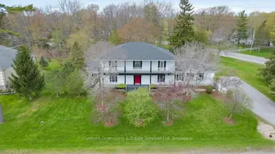 654 Woodland Place, Kingston, On K7l 4v1