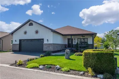 28 Merrill Drive, Prince Edward County, On K0k 3l0