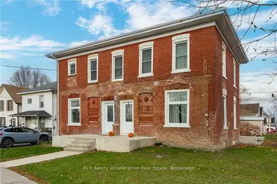 267/265 Dundas Street, Deseronto, On K0k 1x0