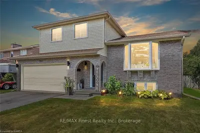 963 Cresthill Street, Kingston, On K7p 1h4