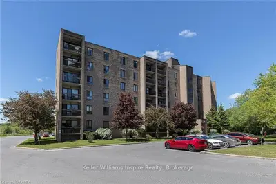 358 Queen Mary Road 414, Kingston, On K7m 7e8