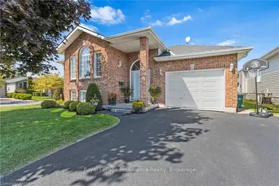 268 Sheridan Street, Kingston, On K7p 3c7