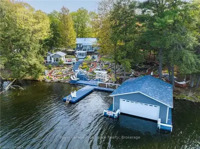 772 Indian Lake Road, Rideau Lakes, On K0g 1e0