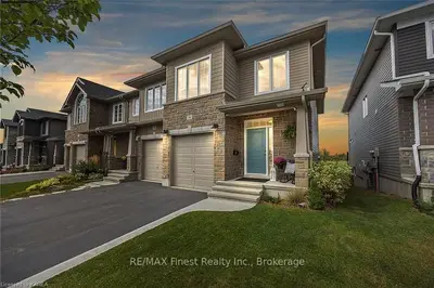 380 Buckthorn Drive, Kingston, On K7p 0r8