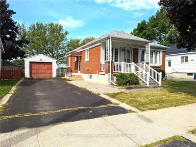 910 Victoria Street, Kingston, On K7k 4t8