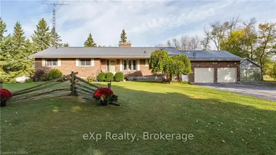 151 Moscow Road, Stone Mills, On K0k 3n0