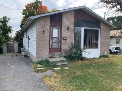 1199 Montreal Street, Kingston, On K7k 3k9