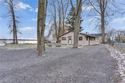 4113 COUNTY ROAD 9 Road, Greater Napanee, ON K7R 3K8