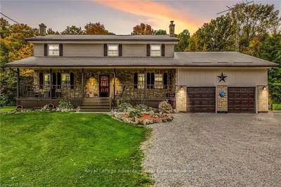 679 Armstrong Line Road, Tay Valley, On K0h 2b0