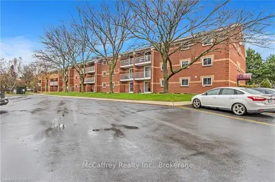 573 Armstrong Road 318, Kingston, On K7m 8j8