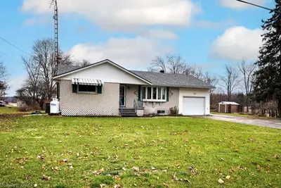 3245 COUNTY ROAD 32, Leeds and the Thousand Islands, ON, K0H 2N0