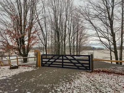 130 Dulcemaine Road, Front Of Leeds & Seeleys Bay, On K0e 1l0