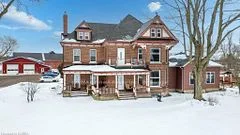 721 County Road 2, Front Of Leeds & Seeleys Bay, On, K0e 1l0