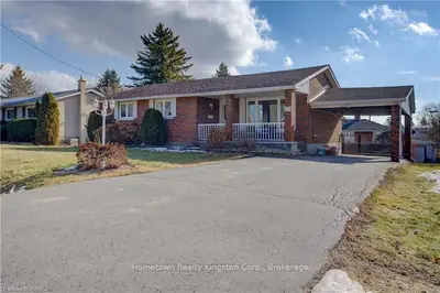 18 Sunset Crescent, Greater Napanee, On K7r 2g5
