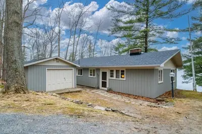 65e Tany-bryn Road, Greater Napanee, On K7r 3k8