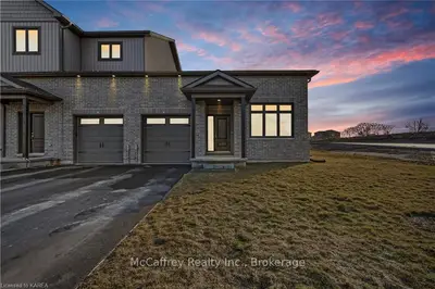 6 Allen Street, Prince Edward County, On K0k 2t0