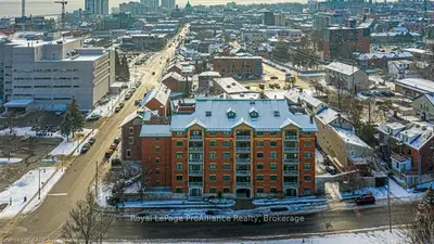 2 Bay Street 306, Kingston, On K7k 6t7
