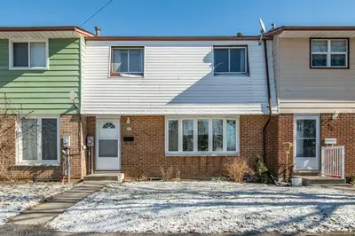 57 Winchester Drive, Greater Napanee, On K7r 3r2