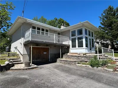 25 Sunset Crescent, Greater Napanee, On K7r 2g5